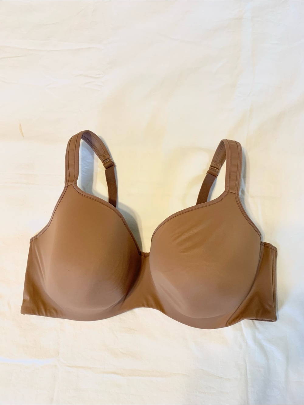 Cacique Bra 46DD. Neutral. Like New